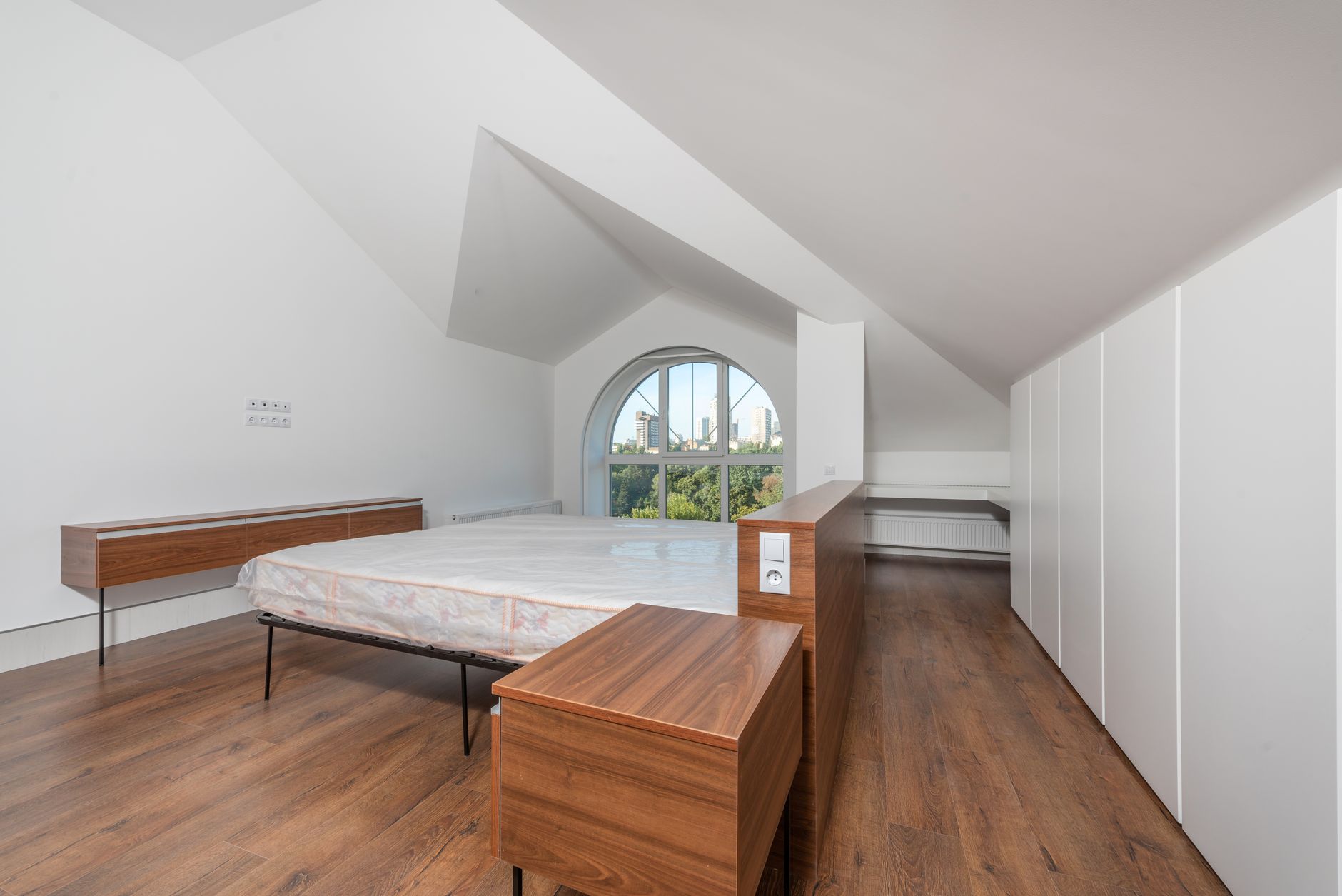 Traitement Punaises de Lit équipe à Ozoir-la-Ferrière